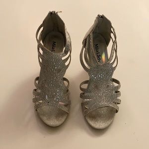 Silver dress sandals/heels
